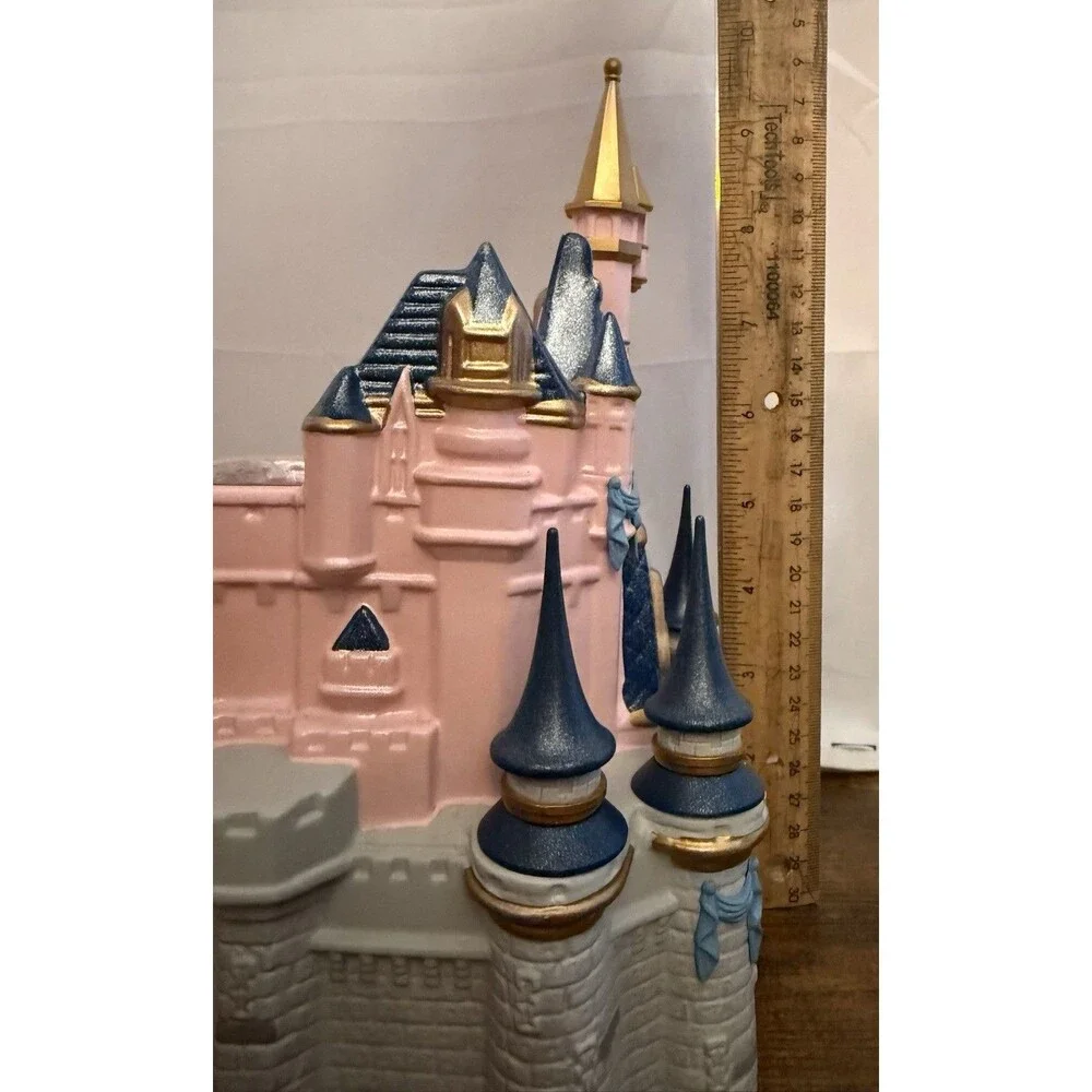 Scentsy Walt Disney World 50th Anniversary Cinderella's Castle Warmer